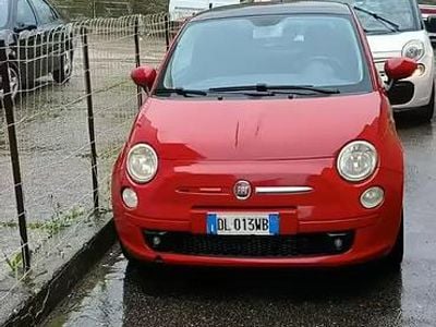 Begagnad Fiat 500 75 HK (55 kW) 2007 Röd Sedan