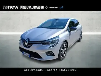 Usata Renault Clio V Intens 100 CV (73 kW) 2023 Utilitaria