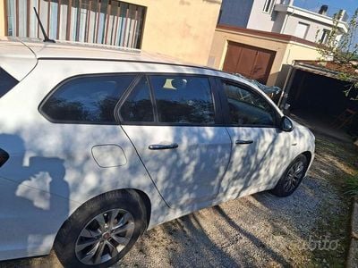 Occasion Fiat Tipo Business 120 ch (88 kW) 2019 Blanc Break