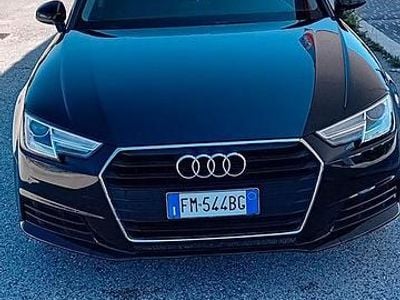 Usata Audi A4 Ambiente 150 CV (110 kW) 2017 Nero Station wagon