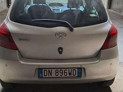 Usata Toyota Yaris 75 CV (55 kW) 2003 Berlina