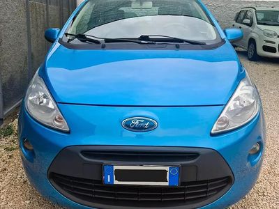 Begagnad Ford Ka Titanium 75 HK (55 kW) 2010 Blå Halvkombi