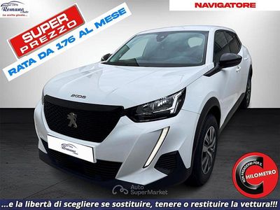 Usata Peugeot 2008 Active 111 CV (81 kW) 2022 Bianco SUV