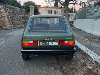 Usado VW Golf I 60 CV (44 kW) 1981 Verde Utilitario