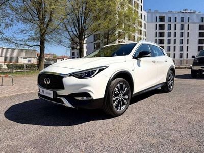 Usata Infiniti QX30 Premium 170 CV (125 kW) 2017 Bianco SUV