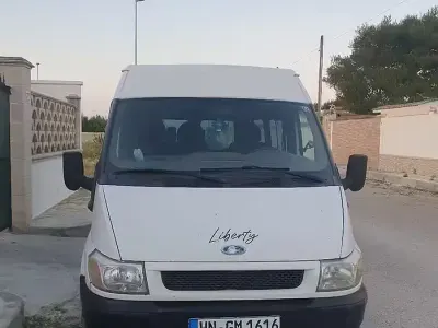 Usata Ford Transit 116 CV (85 kW) 2004 Berlina