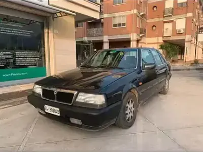 Usata Lancia Thema 118 CV (86 kW) 1990 Bluazzurro Berlina