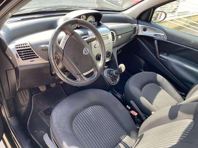 Usata Lancia Ypsilon 75 CV (55 kW) 2009 Nero Utilitaria