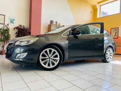 usata Opel Astra 1.7 CDTI 110CV Sports Tourer Cosmo