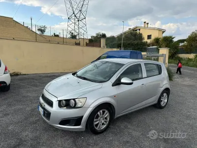 Usata Chevrolet Aveo LS 69 CV (50 kW) 2012 Grigio Berlina