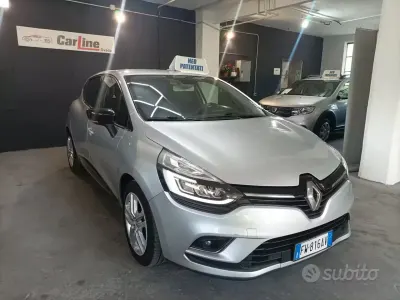 Usata Renault Clio IV 90 CV (66 kW) 2019 Grigio Berlina