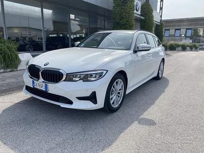 Usata BMW 320 Advantage 190 CV (139 kW) 2020 Bianco Station wagon