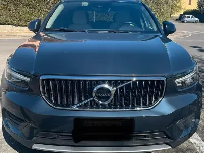 Usata Volvo XC40 Inscription 250 CV (183 kW) 2019 Bluazzurro SUV