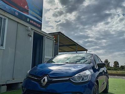 Usata Renault Clio IV 90 CV (66 kW) 2018 Blu Berlina
