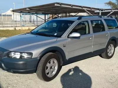 Usata Volvo XC70 170 CV (125 kW) 2001 Grigio Station wagon