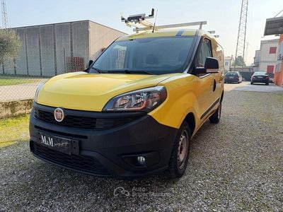 Occasion Fiat Doblò 95 ch (69 kW) 2019 Jaune Monospace