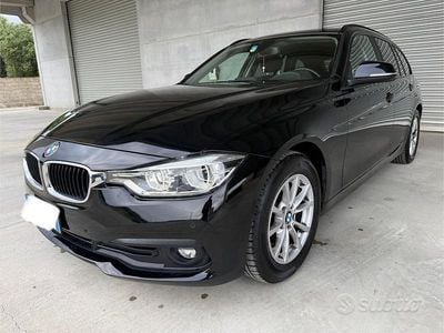 Begagnad BMW 318 90 HK (66 kW) 2018 Svart Kombi