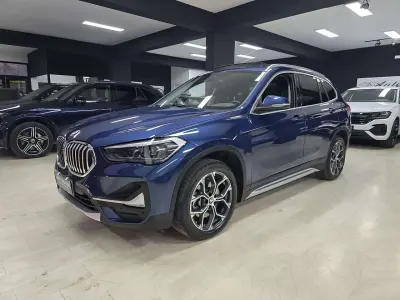 Usata BMW X1 xLine 190 CV (139 kW) 2022 Blu/azzurro SUV