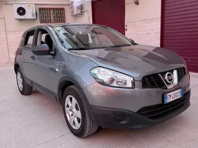 Usata Nissan Qashqai 110 CV (80 kW) 2012 Grigio SUV