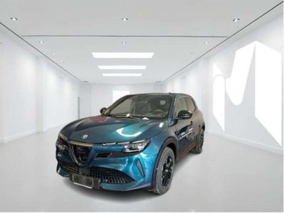 Nuova Alfa Romeo Junior Edizione Speciale 114 kW (156 CV) 2025 Blu navigli SUV