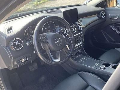 Usata Mercedes GLA200 Edition 136 CV (100 kW) 2019 Nero SUV
