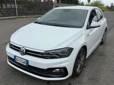 Usata VW Polo Sportline 95 CV (69 kW) 2020 Bianco Utilitaria