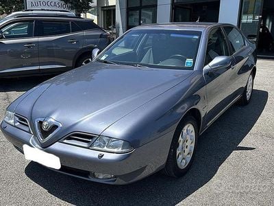 Argento metallizzato Usata 2000 Alfa Romeo 166 Progression Berlina | 6500 € (Molto cara)