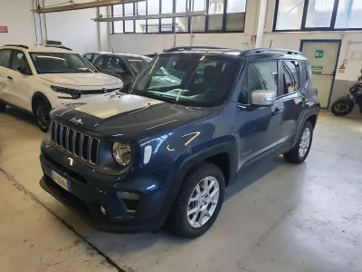 Usata Jeep Renegade Limited 190 CV (139 kW) 2022 Grigio SUV