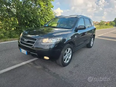 Usata Hyundai Santa Fe Dynamiq 156 CV (114 kW) 2008 Nero SUV