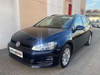 Usata VW Golf VII Executive 110 CV (80 kW) 2015 Blu/azzurro Station wagon