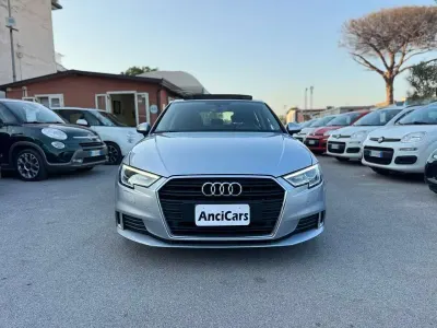 Usata Audi A3 Sport 184 CV (135 kW) 2019 Argento Berlina