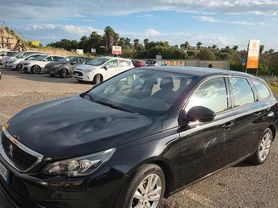 Usata Peugeot 308 131 CV (96 kW) 2018 Nero Station wagon