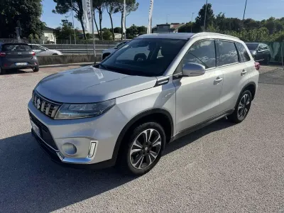 Usata Suzuki Vitara 129 CV (94 kW) 2021 Argento SUV