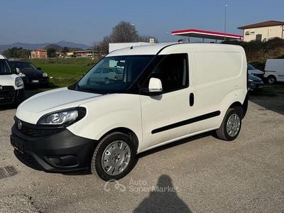 Usata Fiat Doblò 120 CV (88 kW) 2018 Bianco Monovolume