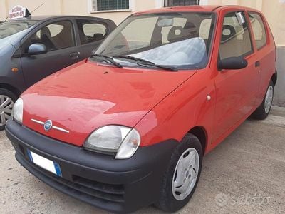 Käytetty Fiat 600 54 HP (39 kW) 2007 Punainen Viistoperä