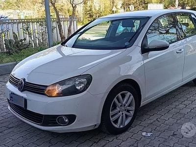 Usata VW Golf VI Sportline 140 CV (102 kW) 2011 Bianco Utilitaria