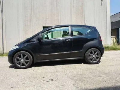 Usata Mercedes A150 Avantgarde 95 CV (69 kW) 2006 Nero Coupé