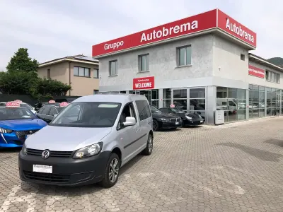 Begagnad VW Caddy 140 HK (102 kW) 2019 Silver Minibuss