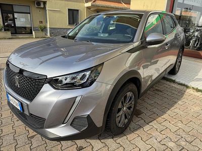 Usata Peugeot 2008 Active 131 CV (96 kW) 2021 Grigio SUV
