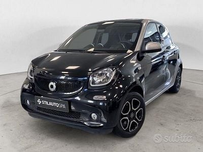 Usata Smart ForFour Passion 90 CV (66 kW) 2016 Nero Utilitaria