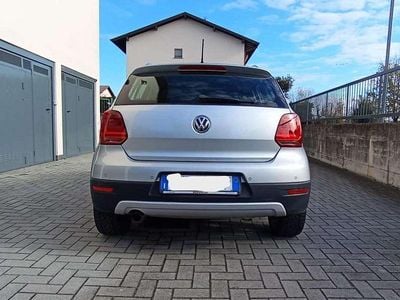Usata VW Polo 90 CV (66 kW) 2017 Argento Berlina