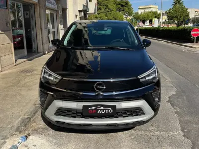 Usata Opel Crossland X Elegance 110 CV (80 kW) 2023 Nero SUV