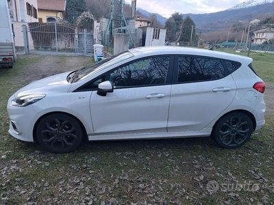 Usata Ford Fiesta ST-Line 100 CV (73 kW) 2019 Bianco Utilitaria