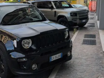 Usata Jeep Renegade Night Eagle 120 CV (88 kW) 2020 Nero SUV