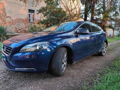 Occasion Volvo V40 Ocean Race 190 ch (139 kW) 2015 Bleue Berline