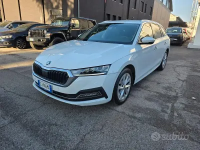 Käytetty Skoda Octavia Style 150 HP (110 kW) 2022 Valkoinen Farmari