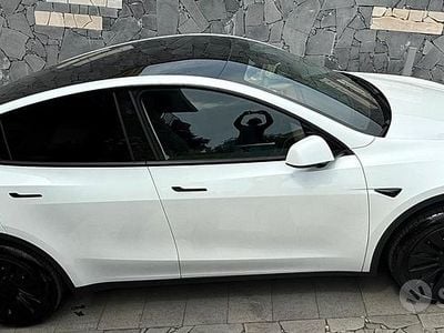 Usata Tesla Model Y RWD 219 kW (299 CV) 2024 Bianco SUV