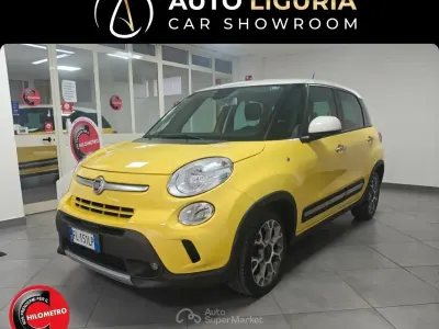 Begagnad Fiat 500 La Prima 120 HK (88 kW) 2016 Gul Sedan