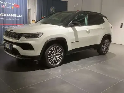 Usata Jeep Compass Summit 131 CV (96 kW) 2025 Bianco SUV
