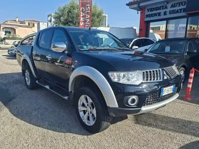 Usata Mitsubishi L200